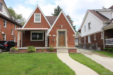 7836 Pinehurst St, Dearborn, MI 48126 photo 1