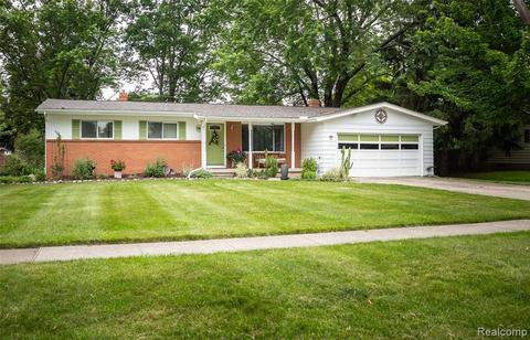 1233 Clearview Dr, Flushing, MI 48433 photo 1
