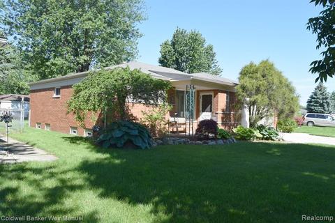 28363 Gilbert Dr, Warren, MI 48093 photo 1