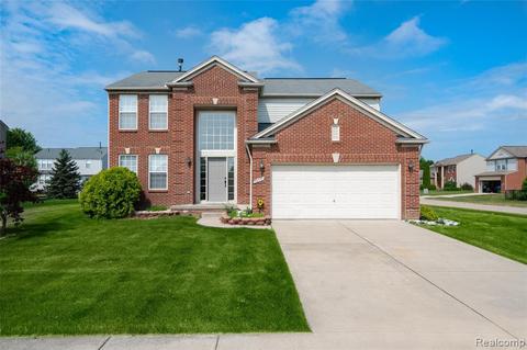 56301 Oasis Dr, Macomb, MI 48042 photo 1
