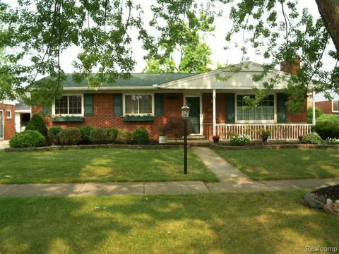 17439 Bedford St, Riverview, MI 48193 photo 1