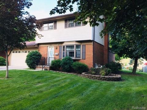 760 Calder Ct, Saline, MI 48176 photo 1