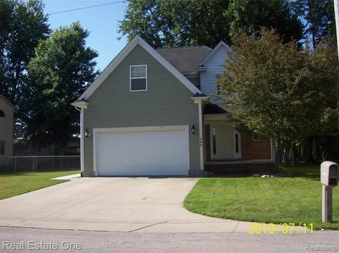 845 Ruskin Dr, Algonac, MI 48001 photo 1