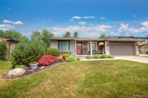 42816 Keystone Ln, Canton, MI 48187 photo 1