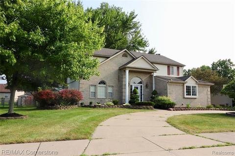 38748 Crecent Ct, Wayne, MI 48184 photo 1