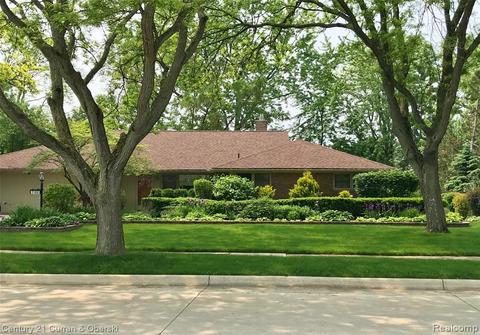 21831 Willoway Rd, Dearborn, MI 48124 photo 1