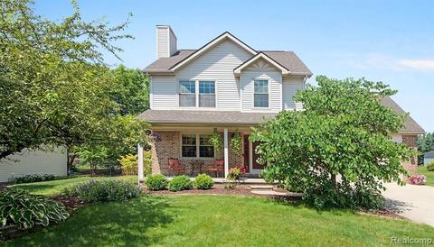 2701 Turnberry Ln, Howell, MI 48843 photo 1