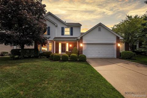 7044 Foxridge Dr, Canton, MI 48187 photo 1
