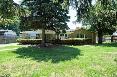 10892 Textile Rd, Belleville, MI 48111 photo 1