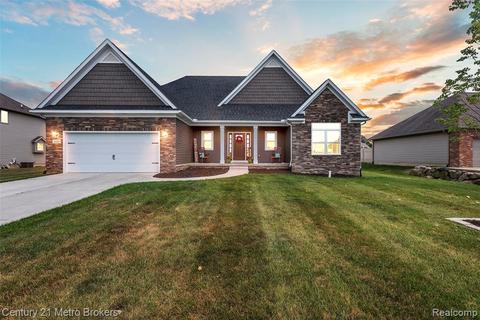 2213 Mapleview Ct, Davison, MI 48423 photo 1