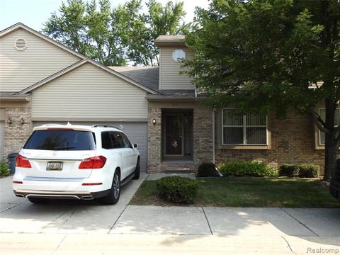 4271 Derray Ct, Warren, MI 48092 photo 1