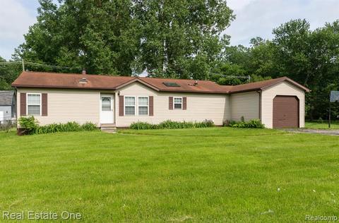 9575 Beech Daly Rd, Taylor, MI 48180 photo 1