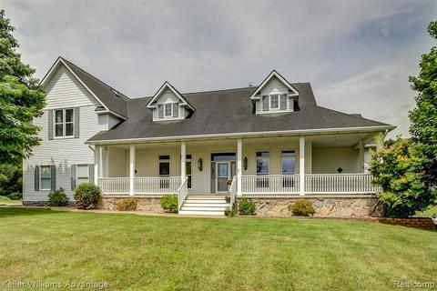 4558 Vines Rd, Howell, MI 48843 photo 1