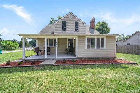 10315 Sterling St, Romulus, MI 48174 photo 1