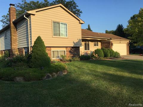 3473 Riverview Ct, Wayne, MI 48184 photo 1