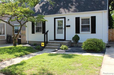 34251 Harroun St, Wayne, MI 48184 photo 1
