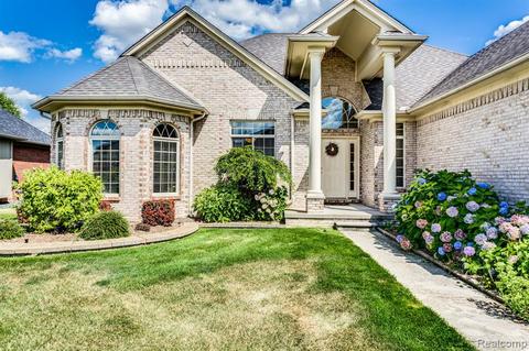 50092 Knightsbridge Dr, Macomb, MI 48044 photo 1