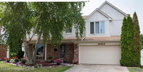 19512 Coventry Dr, Riverview, MI 48193 photo 1