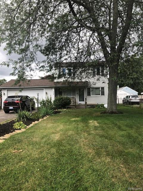 752 Mulhollen Dr, Monroe, MI 48161 photo 1