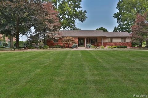 27620 Prescott St, Romulus, MI 48174 photo 1