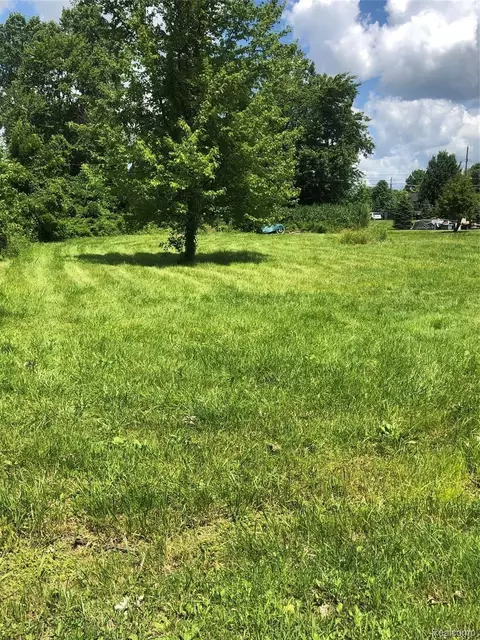 1 Hamer, New Baltimore, MI 48047