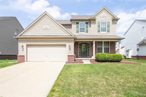 33274 Saddleback Dr, Romulus, MI 48174 photo 1