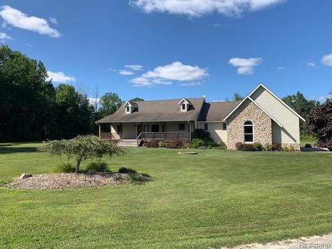 10100 Ruby Dr, Flushing, MI 48433 photo 1
