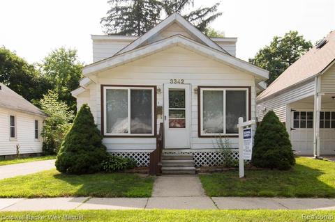 3342 Pershing St, Wayne, MI 48184 photo 1