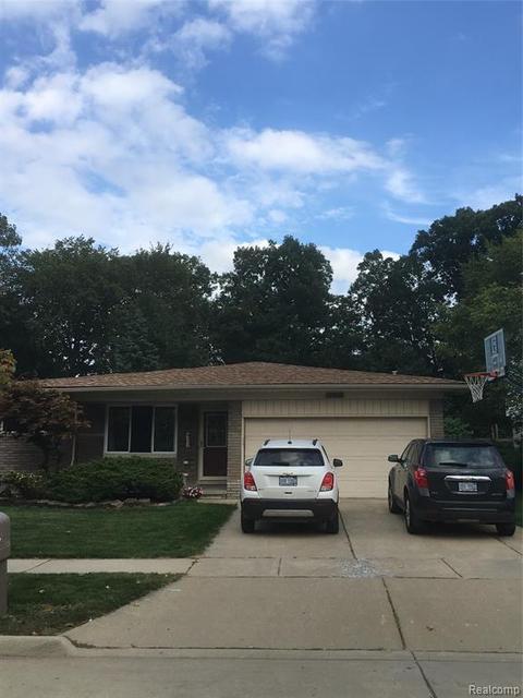 20327 Maplewood St, Riverview, MI 48193 photo 1