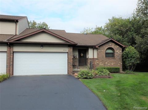 9002 E Lake Rd, Clarkston, MI 48348 photo 1