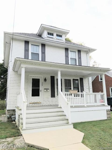 302 Lavender St, Monroe, MI 48162 photo 1