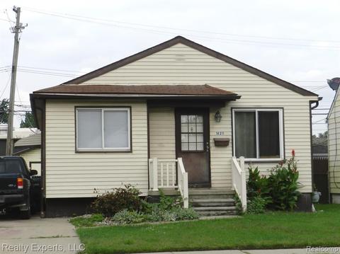 18211 Ruth St, Melvindale, MI 48122 photo 1