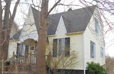 4206 Red Arrow Rd, Flint, MI 48507 photo 1