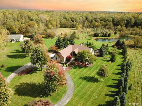 11471 Sharp Rd, Linden, MI 48451 photo 1