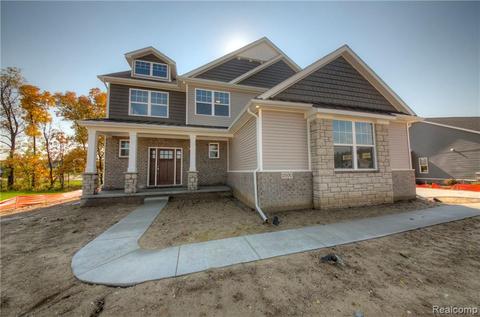 2274 Walnut View Dr, Howell, MI 48855 photo 1