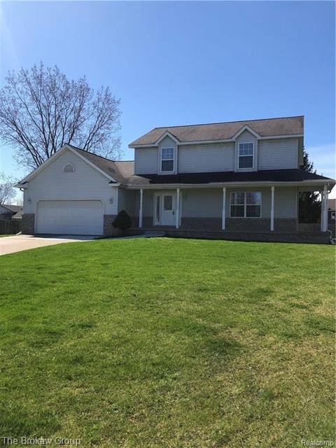 8206 Boulder Dr, Davison, MI 48423 photo 1