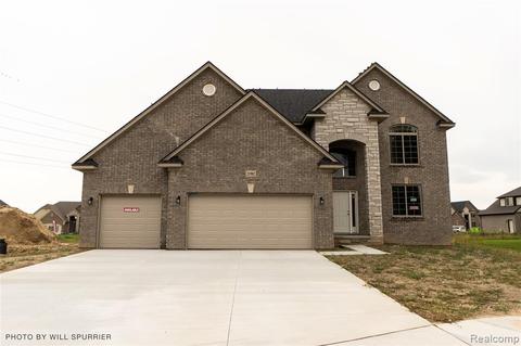 21902 Rivanna Dr, Macomb, MI 48044 photo 1