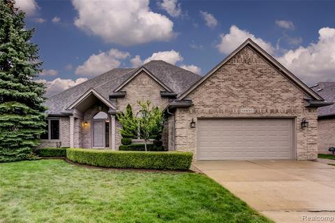 51930 Emil Dr, Macomb, MI 48042 photo 1