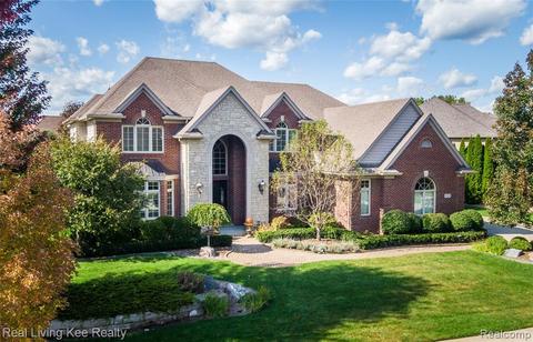 806 Majestic Rochester Hills Mi 48306 1 Photos Mls 219103466 Movoto