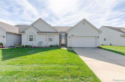 31907 Augusta Dr, Romulus, MI 48174 photo 1
