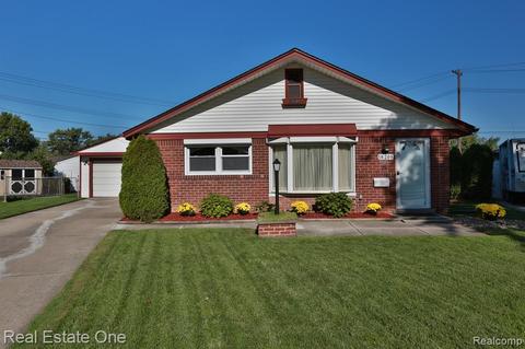 18208 Wendy Ct, Riverview, MI 48193 photo 1