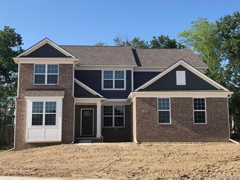 51572 Pasteur Dr, Lyon, MI 48178 photo 1
