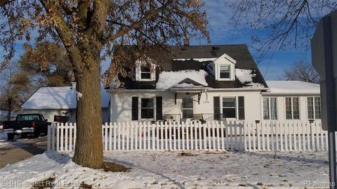 18749 Ray St, Riverview, MI 48193 photo 1