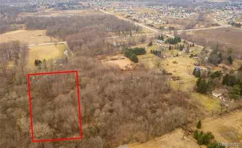 25700 Milford Rd, Lyon, MI 48178