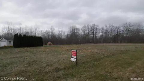 42 Liberty Ave, Marysville, MI 48040