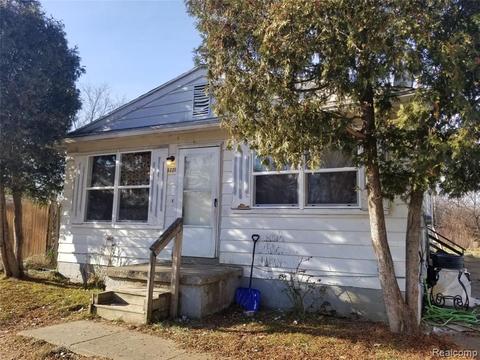 3222 Chambers St, Flint, MI 48507 photo 1