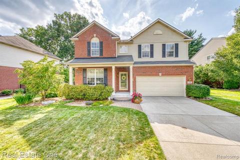 3370 Everett Dr, Rochester Hills, MI 48307 photo 1