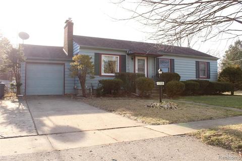 1208 Beatrice St, Flushing, MI 48433 photo 1