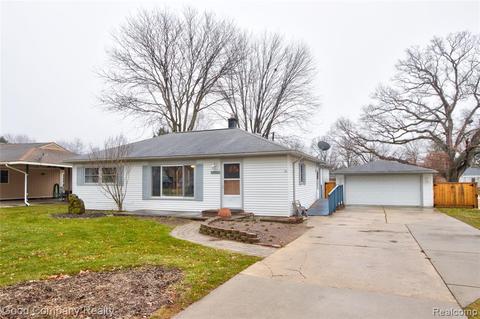 23402 Lynnhurst St, Macomb, MI 48042 photo 1