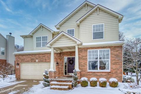 3658 Everett Dr, Rochester Hills, MI 48307 photo 1